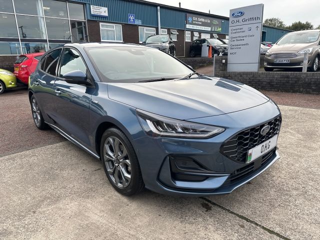 Ford Focus ST-Line 5 door 1.0L EcoBoost 155PS mHEV FWD 7 Speed PowerShift