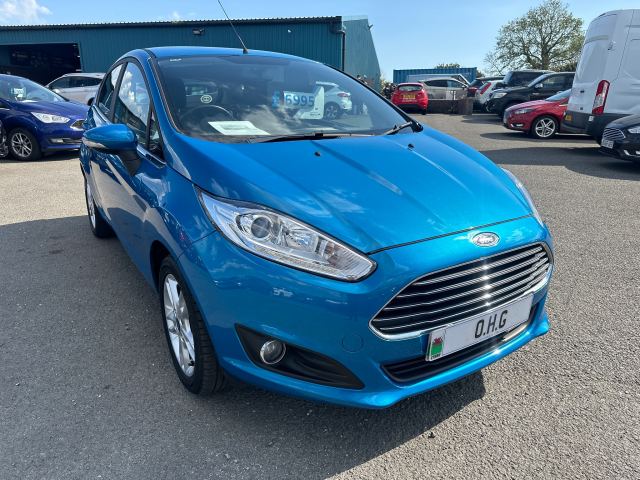 Ford 1.0T EcoBoost Zetec Hatchback 5dr Petrol Manual Euro 6 (s/s) (100 ps) (M12525)