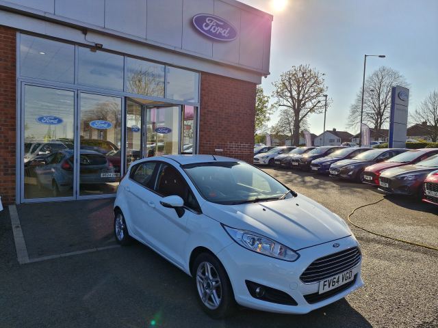 Ford 1.25 Zetec Hatchback 5dr Petrol Manual Euro 5 (82 ps)