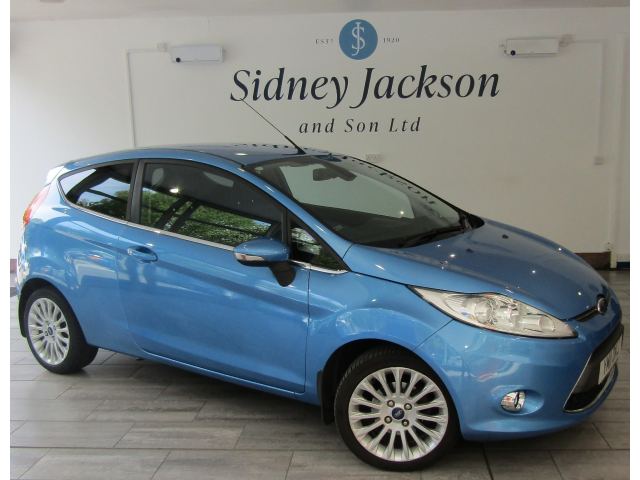 Ford 1.4 Titanium Hatchback 3dr Petrol Manual (133 g/km, 94 bhp)