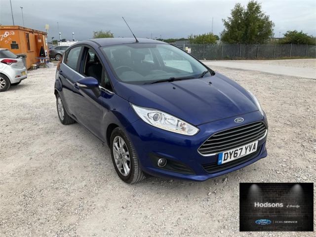 Ford 1.0T EcoBoost Zetec Hatchback 5dr Petrol Powershift Euro 6 (100 ps)
