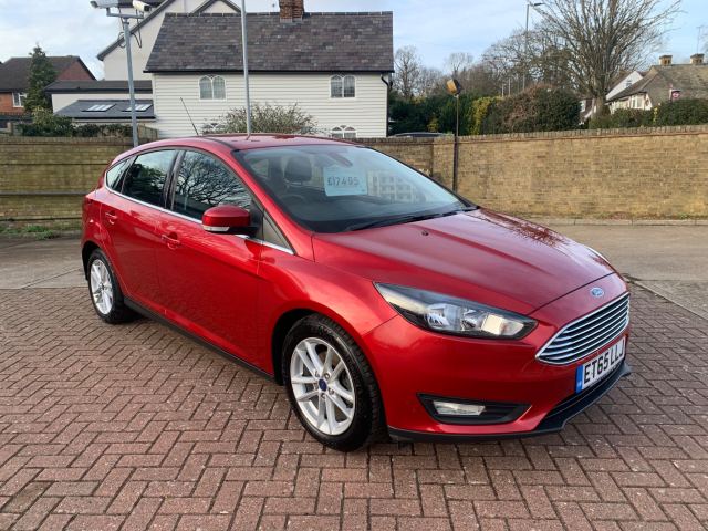 Ford 1.0T EcoBoost Zetec Hatchback 5dr Petrol Manual Euro 6 (s/s) (125 ps)