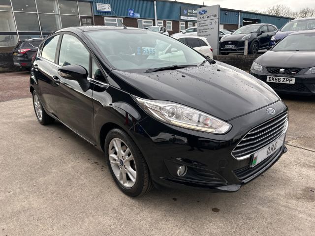 Ford 1.0T EcoBoost Zetec Hatchback 5dr Petrol Manual Euro 6 (s/s) (100 ps)
