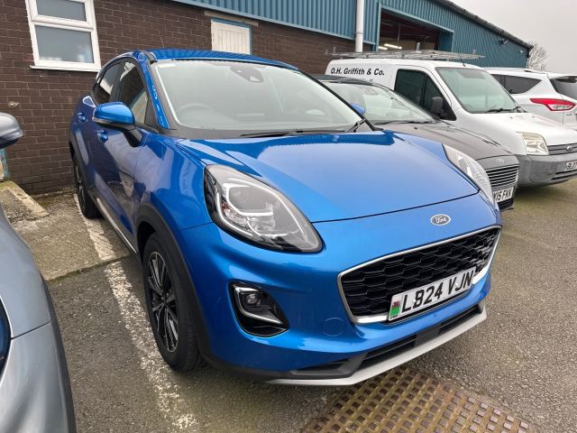 Ford Puma Titanium 5 Door 1.0L EcoBoost 125PS mHEV 7 Speed Automatic (Q3183)