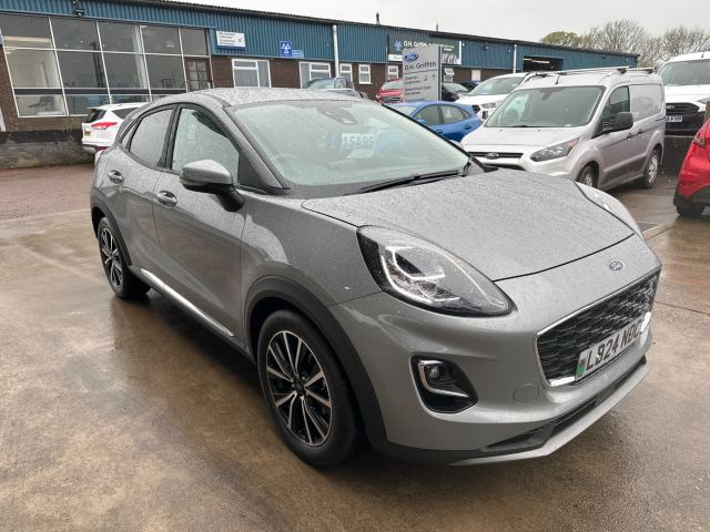 Ford Puma Titanium 5 Door 1.0L EcoBoost 125PS mHEV 6 Speed Manual (Q3183)