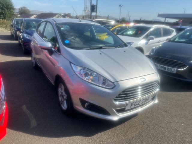 Ford 1.25 Zetec Hatchback 5dr Petrol Manual Euro 5 (82 ps) (M13144)